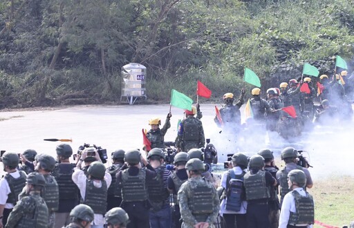 中科院生產火箭彈大落漆 新兵射擊紅隼首遇不擊發