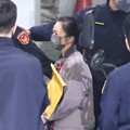 柯文哲起訴／應曉薇出庭否認收賄 激動喊「被收押４個月人生全毀」