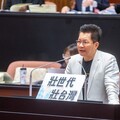 遭疑違反利益迴避！吳春城：申請「壯世代」商標是職志 沒收一毛專利費