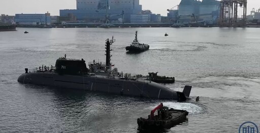 「海鯤艦」泊港測試不順？ 台船堅持11月可交艦