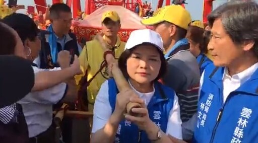 搶C位風波!張麗善2度致歉 又被挖出6年前搶轎「媽祖急退」畫面