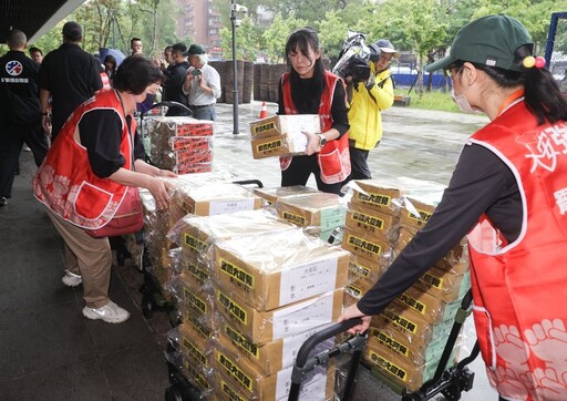 逾門檻156%二階達標!羅智強啟動百場街講 馮光遠酸:祝他賣書賺得盆滿缽滿