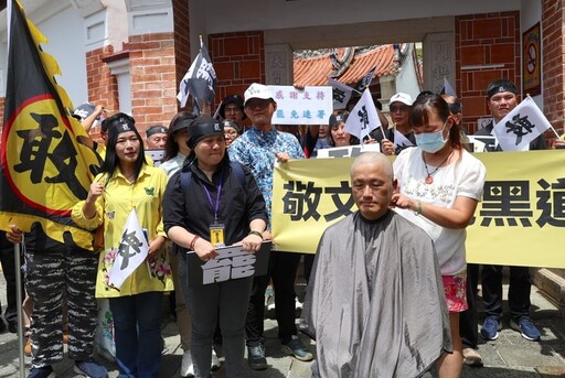 只剩3天！罷2苗栗立委各差4000份 前客委會主委楊長鎮剃髮聲援