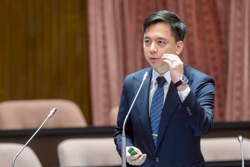 不只國定假日！藍委加碼提案調高勞工特休假天數 入職滿3個月就有3天