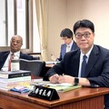 傳歐陽娜娜國籍遭註銷終身不得入境 邱垂正、事實查核中心：假訊息