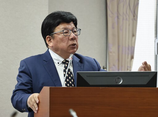 李俊俋遭爆「公器私用」公務車送愛犬美容 黃國昌嗆：有羞恥就知所進退