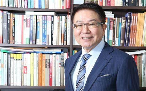 民進黨元老洪奇昌率生技團赴北京 陸委會：正向看待民間健康交流