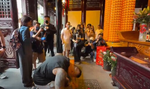 柯文哲確定延押2月！網驚呼：館長跪完上海城隍爺就出事 「太狠了」
