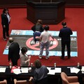 藍白聯手「法庭直播」三讀通過 涉公益、社會矚目案件可公開播送