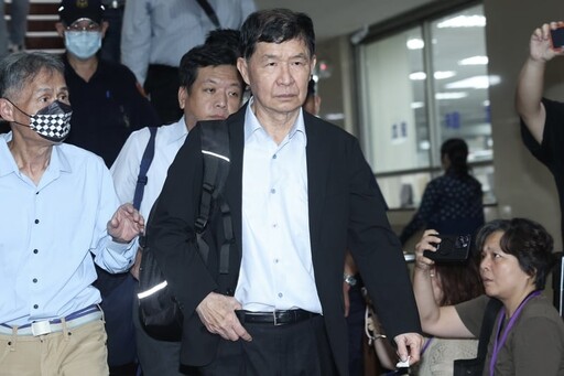 曾說「絕不翻供」！聽聞妻子墜樓亡 彭振聲庭上哭喊：「檢察官要我的命」