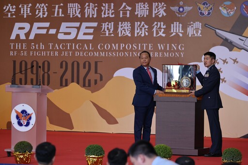 F-5F／RF-5E型機今除役 空軍偵照任務改由RF-16戰機兼任