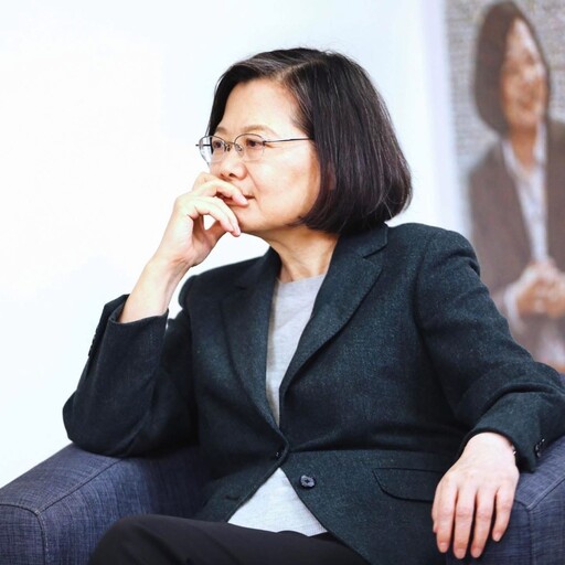 姐妹淘來了!蔡英文談726:我會去投票「民團辛苦了」 蕭美琴憶「花蓮日常」吞忍與磨練