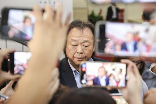 逼宮柯建銘手法太殘忍？王世堅：他應得的懲罰 游盈隆也喊話「莫作鰲拜」
