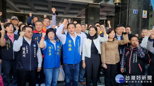 草屯鎮長補選 國民黨簡賜勝登記