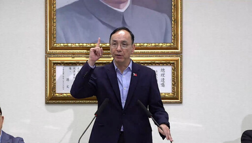 國民黨板橋黨部被搜索 趙少康喊話朱立倫：別嘴上抗議，應率黨員到法務部靜坐