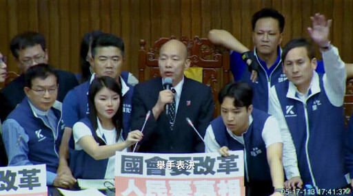 民進黨大罷免廣告「酸爆韓國瑜」 賴清德讚：拍得非常好