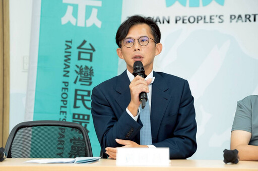 詐團結合網軍醜化民眾黨僅20萬交保 黃國昌：司法檢調遇到民進黨膝蓋就軟掉