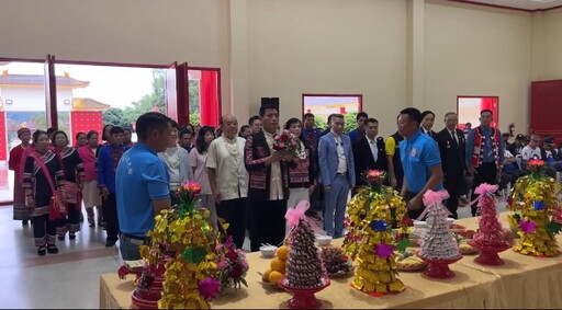 黃仁一行首站美斯樂義民文史館祭祀｜感謝老英雄們當初的犧牲奉獻及付出