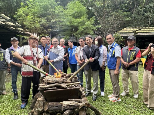 黃仁樂見市府學界部落三方簽訂｜原民教族育學習空間合作備忘錄