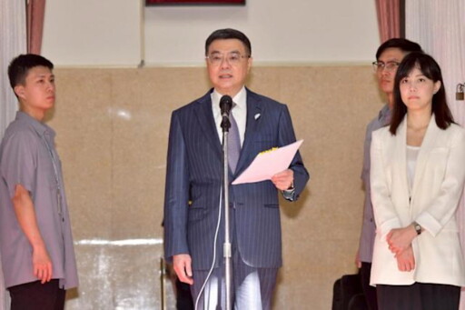 行政院急轉彎1584案一次送｜國民黨團揭預算凍結真相