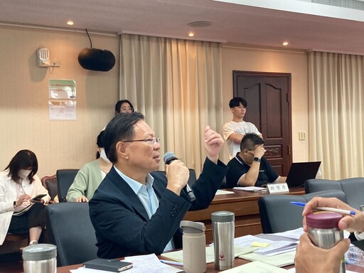 「媒體議價法」審查仍卡關 張啓楷:基金方案成最大爭點