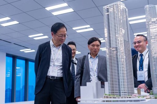張善政赴日交流 考察軌道經濟