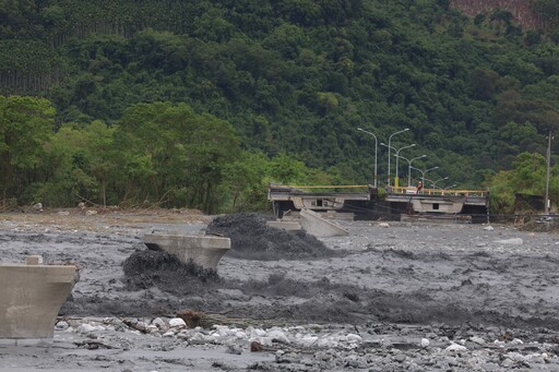 馬太鞍堰塞湖溢流釀傷亡 凌濤批中央毫無作為
