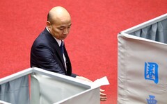 國會改革覆議案遭否決 韓國瑜投票遭綠營批「破壞議事中立」