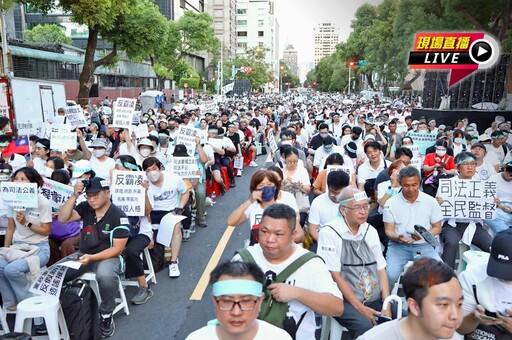 直播／小草集結力挺柯文哲 18:30首站立院群賢樓外開講