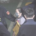 遭控收賄5250萬元護京華城、求處重刑16年半 應曉薇：身正不怕影子斜