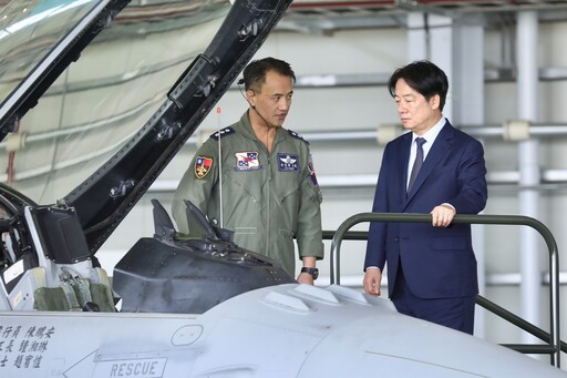 【圖輯】賴清德春節勗勉台東海陸空軍營 盼朝野合作支持國防預算