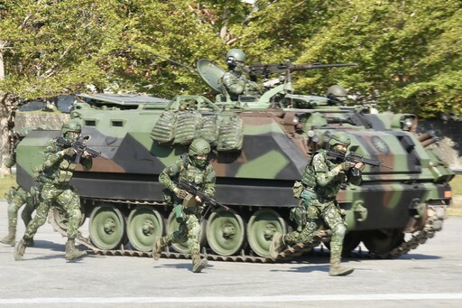 【圖輯】賴清德春節勗勉台東海陸空軍營 盼朝野合作支持國防預算