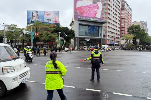 【台中氣爆】新光三越意外釀4死24輕重傷 警方擴大周邊交管範圍