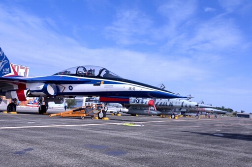 勇鷹高教機首度墜毀！空軍下令全面停飛檢修 獲救飛行員林瑋發聲：謝謝關心