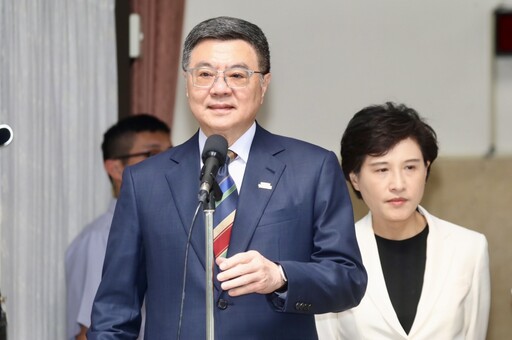 柯建銘不爽傅崐萁坐主位 卓榮泰:政府是一體的、沒有主客之分
