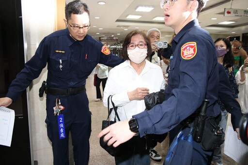 不捨黃呂錦茹遭約談 郝龍斌砲轟檢調「辦藍不辦綠」:令人痛心疾首