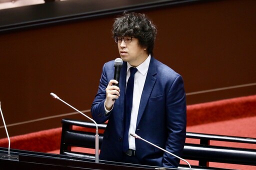 35藍委罷免連署截止日出爐 沈伯洋:拚5/8前一次送件
