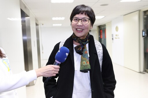 蔡壁如「變造黨徽」暗諷黃國昌 中評會決議停權1個月