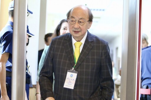 【憲訴法前哨戰】柯建銘指立院三讀程序有「重大瑕疵」 痛批:蔣介石都不敢這樣