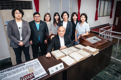 蘇貞昌重返白色恐怖紀念園區 曝「美麗島大審卷宗」籲捍衛民主