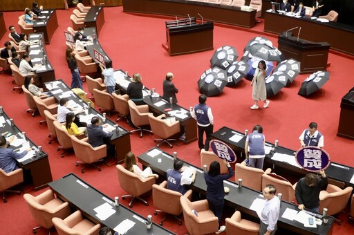 「反戒嚴」、「移轉投票」2公投案卡關 國民黨批:民進黨杯葛議事