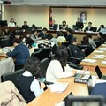 《地制法》修正案初審 地方首長停職「一律停發薪水」
