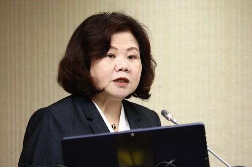 前勞動部長許銘春涉用公款開演唱會 嗨唱9分鐘恐遭檢方約談