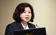 前勞動部長許銘春涉用公款開演唱會 嗨唱9分鐘恐遭檢方約談