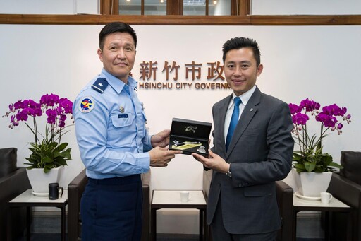 空軍將領人事異動!曹進平退役轉任漢翔董座 鄧恩憐接作戰指揮官