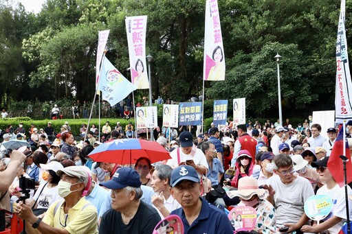 藍營首場反罷免造勢5千人相挺 盧秀燕批賴清德掀3場鬥爭「連自己黨也鬥」