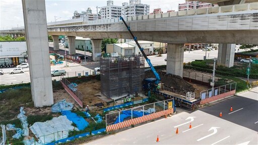 縫合「綠空廊道」台中自行車跨橋工程9月吊裝