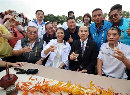 南投茶博千人茶會 韓國瑜與許淑華縣長共品好茶