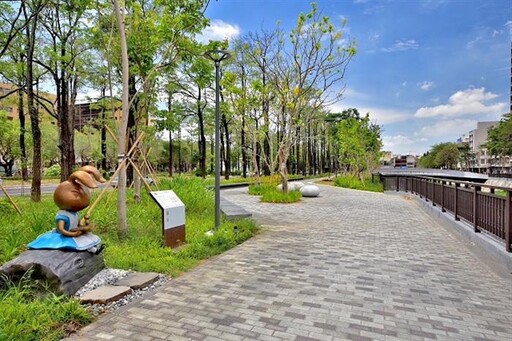 紫色浪漫滿綠川 中市府水利局邀您共賞春日花海秘境