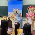 臺南市動保處與新住民喜迎端午 豆哥凱娣來宣導勿網購海外含肉包裹